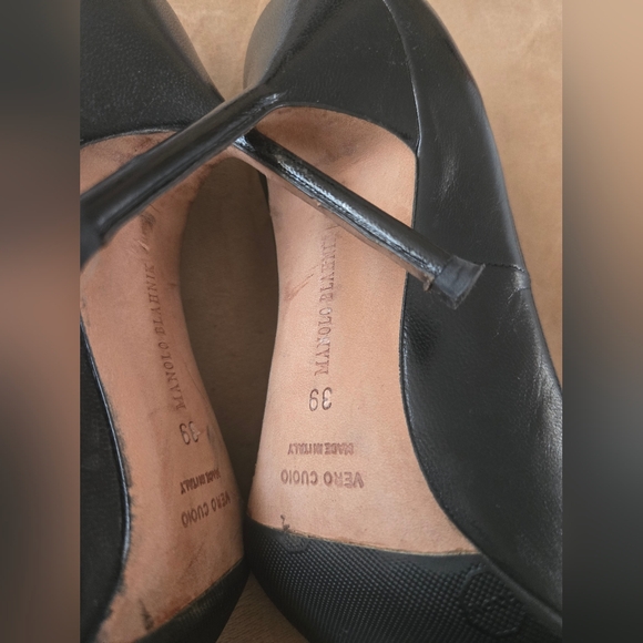 MANOLO BLAHNIK Black Leather, 4” Stiletto Heel, Size 39 Or 9 With 2 Dust Bags - Picture 7 of 7